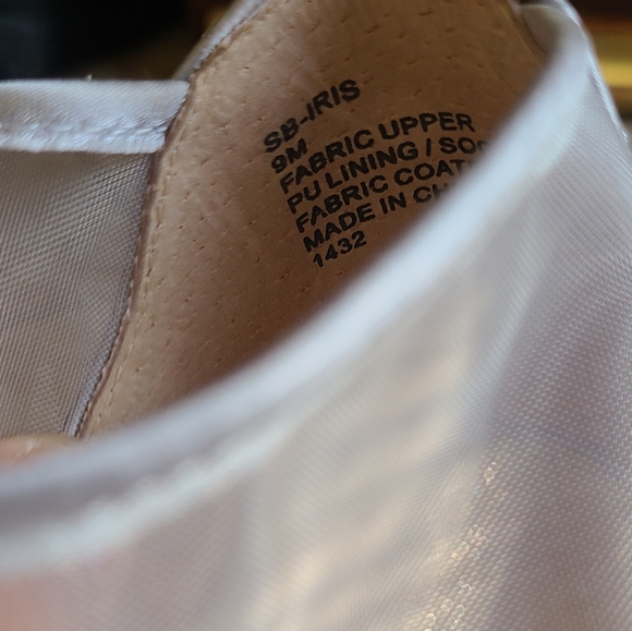 Betsey johnson heels - Picture 3 of 4